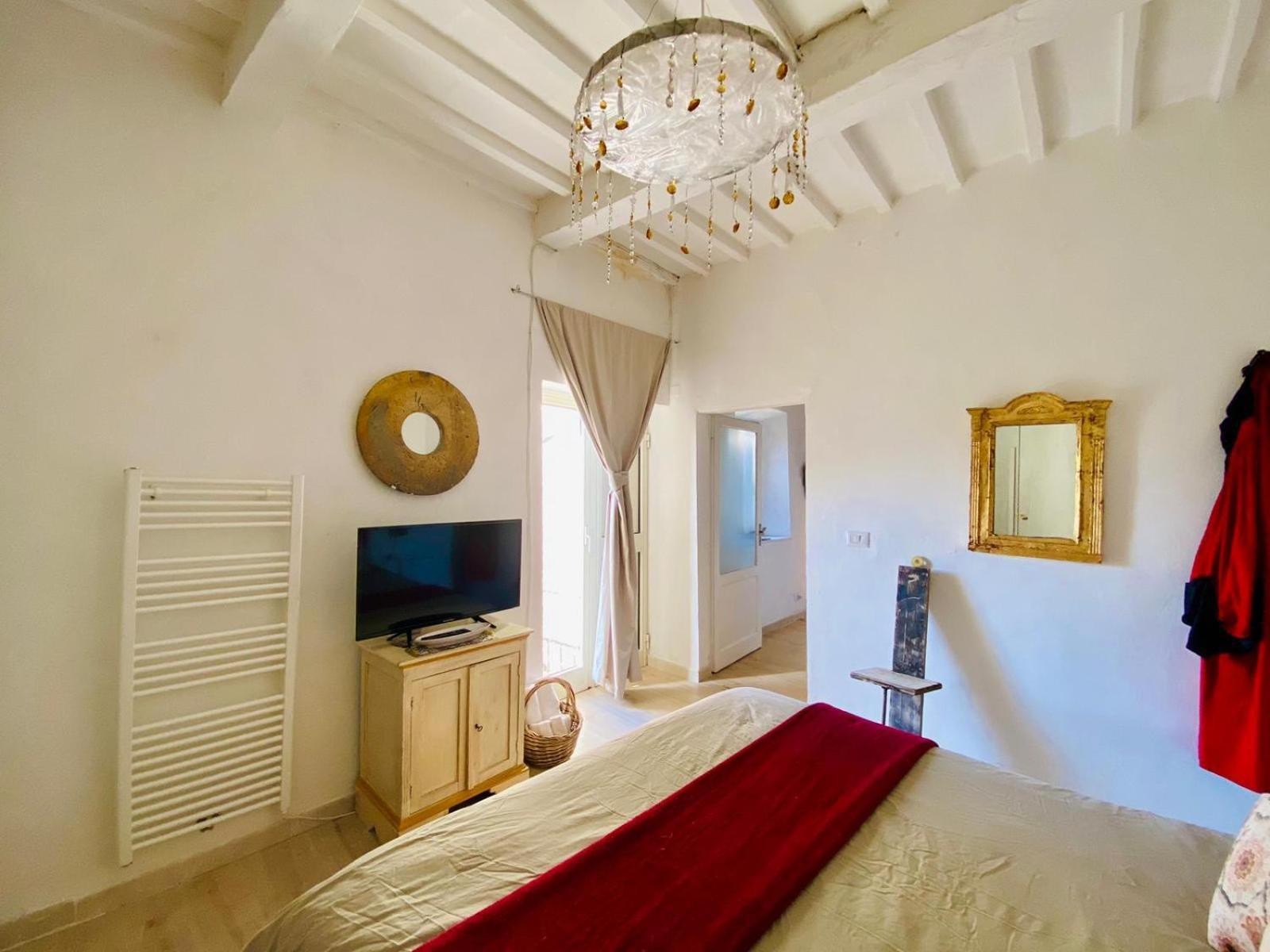 Апартаменты La Sorpresa Sul Bastione With Panoramic Balcony Питильяно Экстерьер фото
